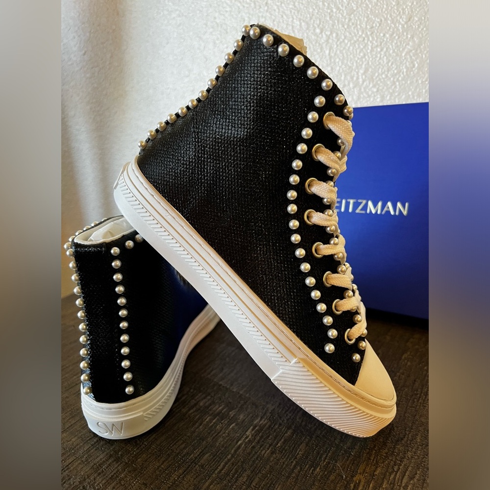 NEVER WORN STUART WEITZMAN Pearl Laced High-Top Sneaker